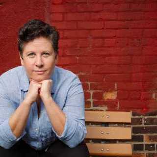 Liz Glazer
                            